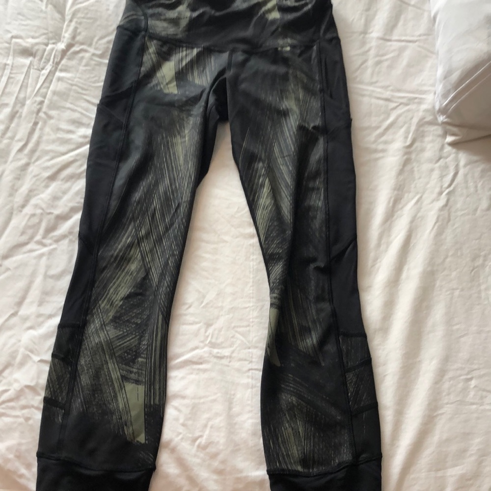 Lululemon black and army green leggings